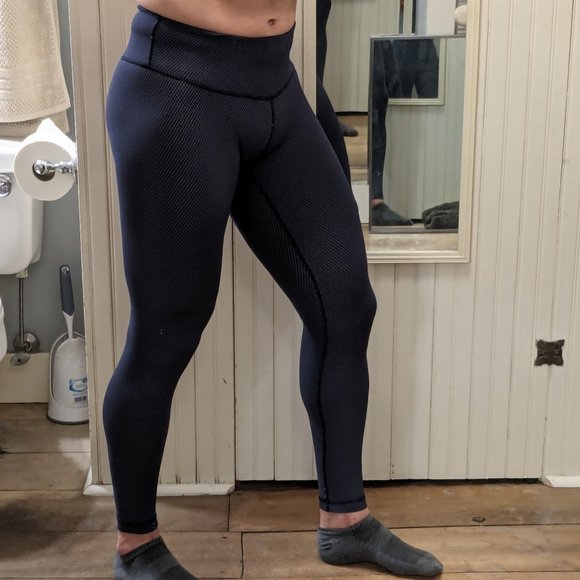 Lululemon Wunder Under Pacific Pointe Jacquard True Navy Onyx Blue size 6 -Rare! - Picture 4 of 14
